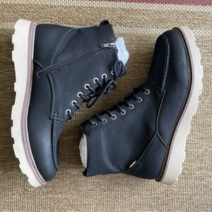 Dr. Scholl's Men's Black Lace-Up Side-Zip Work Boots with White Lug Sole